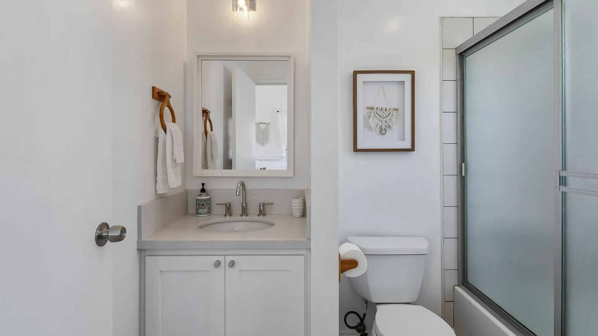 Exclusive 2Bd 3Ba With Balcony Villa Los Angeles 0*,